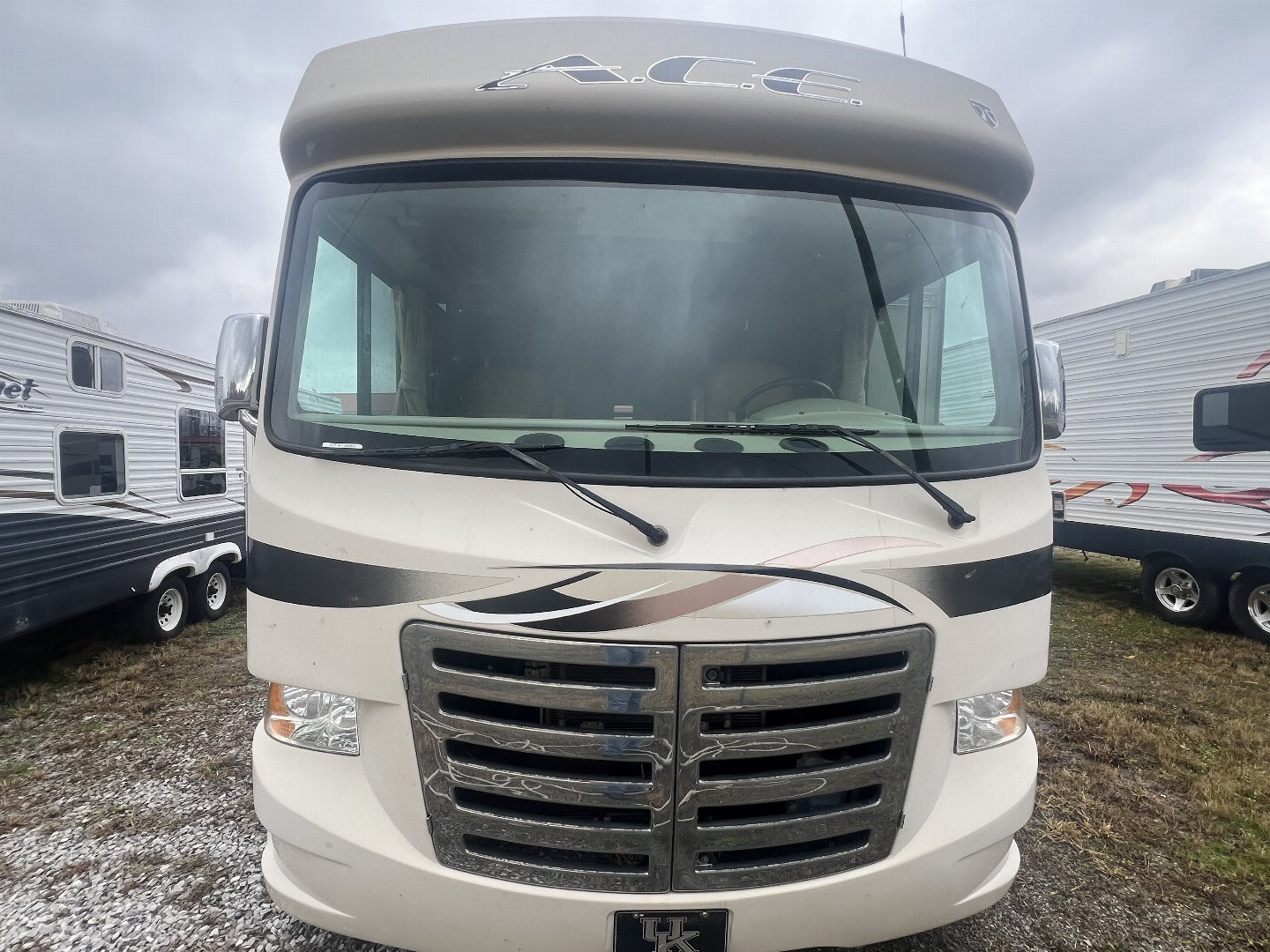 Used 2015 Thor Motor Coach Ace Travel Trailer