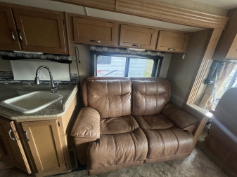 Used 2015 Thor Motor Coach Ace Travel Trailer
