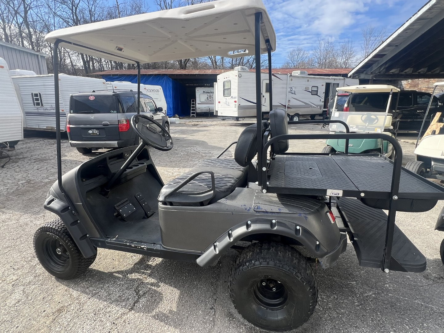 Used 2007 E-Z-GO TXT 36 Volt Golf Cart