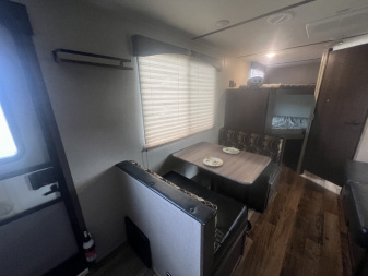 Used 2019 Sunset Park RV Mfg. 2019 Liberty Independence Travel Trailer