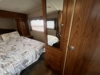 Used 2012 Forest River Rockwood Signature Ultra Lite Travel Trailer