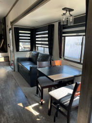 Used 2022 Forest River Sabre Cobalt 37fbt Fifth Wheel