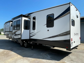Used 2022 Forest River Sabre Cobalt 37fbt Fifth Wheel