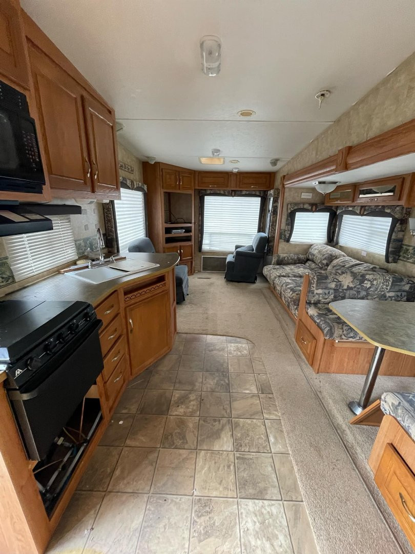 Used 2007 Jayco Jay Flight 30.5RLS Fifth Wheel