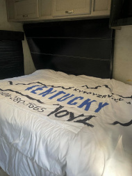 Used 2007 Adventurer RPM 23FBS Toy Hauler