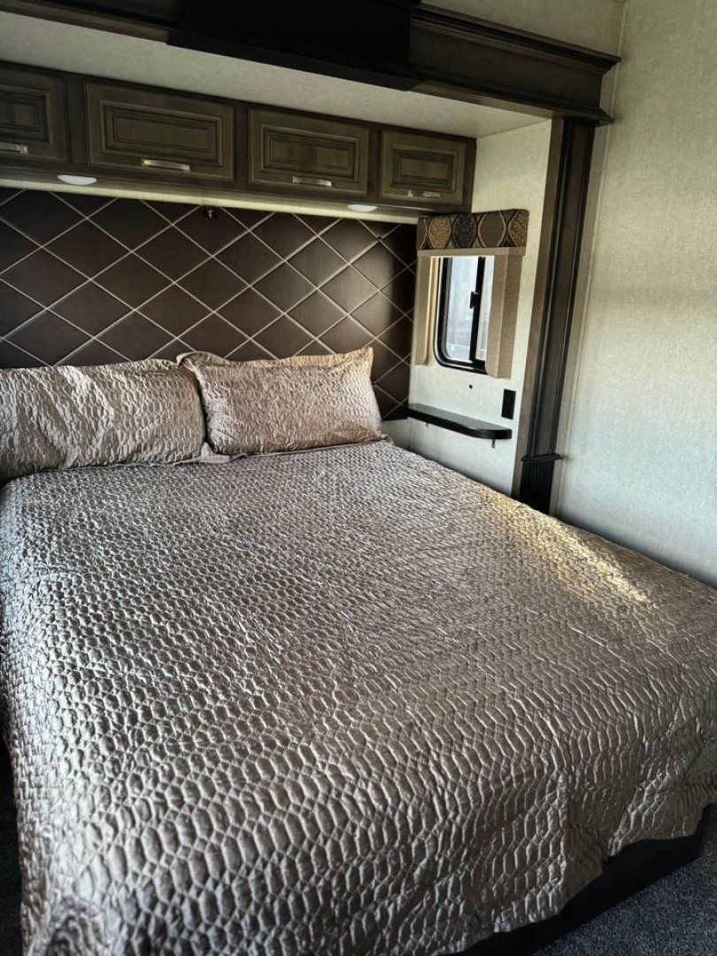 Used 2019 Keystone RV Montana 3731FL Fifth Wheel