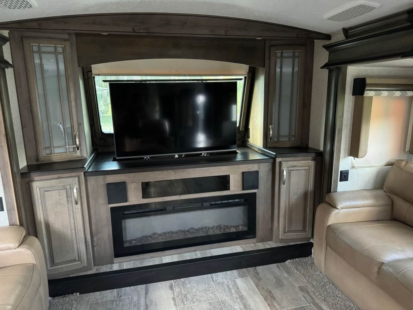 Used 2019 Keystone RV Montana 3731FL Fifth Wheel