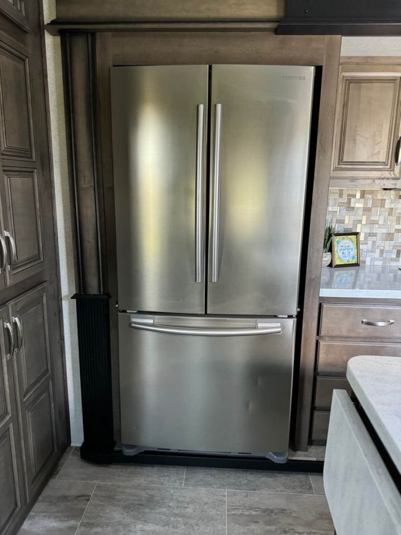 Used 2019 Keystone RV Montana 3731FL Fifth Wheel