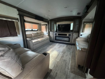Used 2019 Keystone RV Montana 3731FL Fifth Wheel
