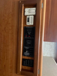 Used 2005 National Tropical Class A