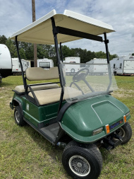 Used 2004 Columbia parcart Golf Cart