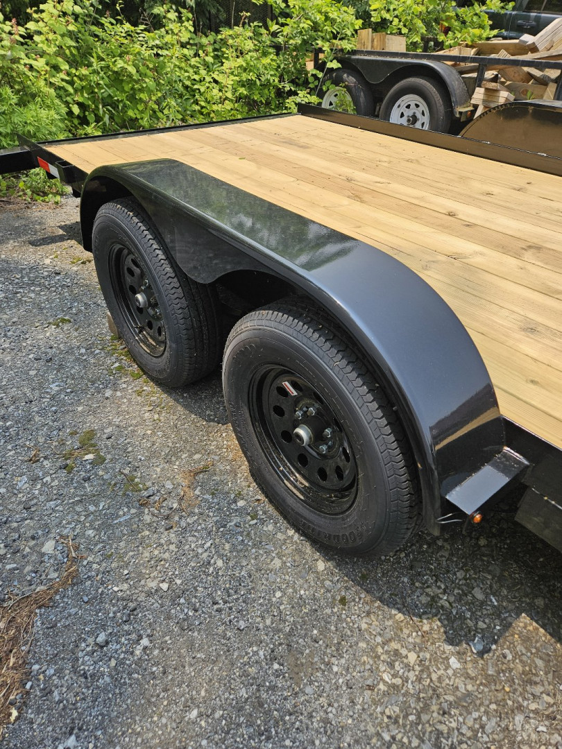 New 2025 TRIPLE CROWN TRAILERS 7' x 18' CAR HAULER WOOD DECK 7K RATED