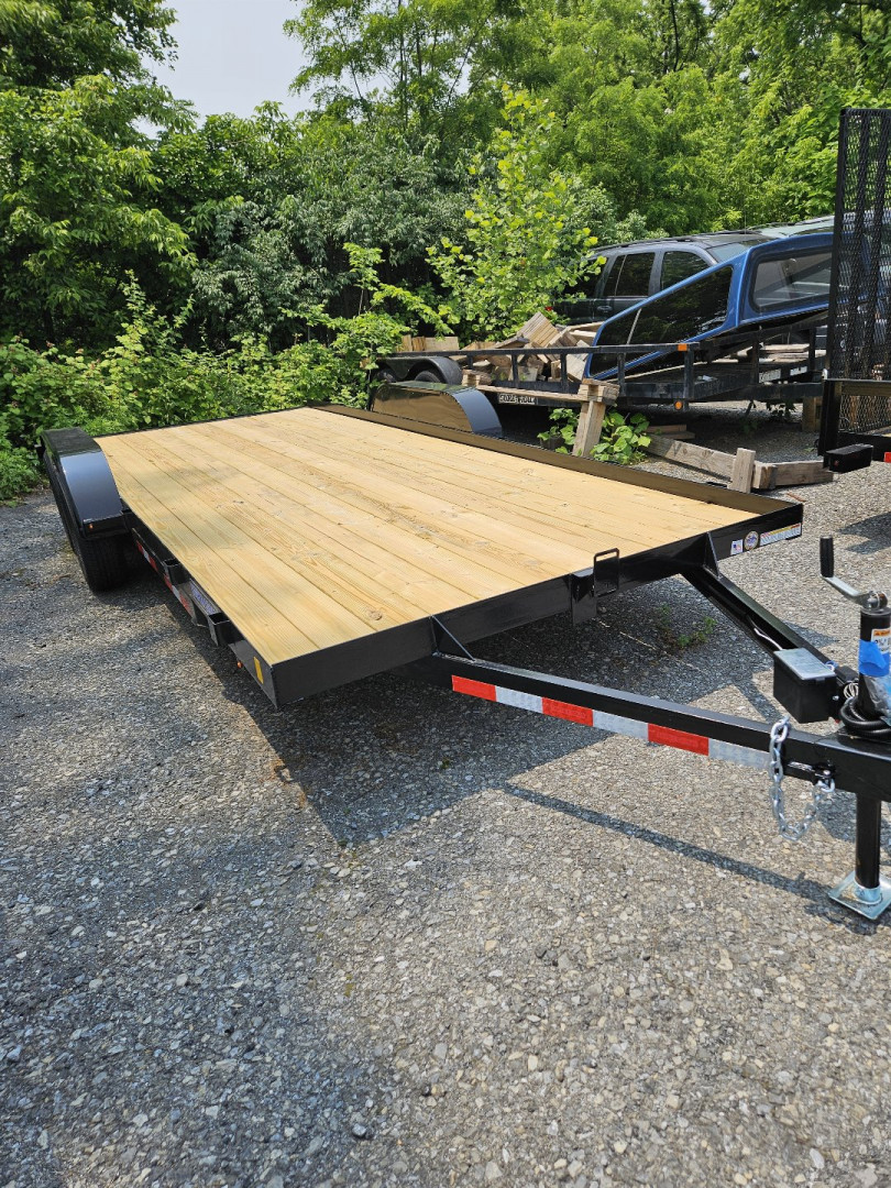 New 2025 TRIPLE CROWN TRAILERS 7' x 18' CAR HAULER WOOD DECK 7K RATED