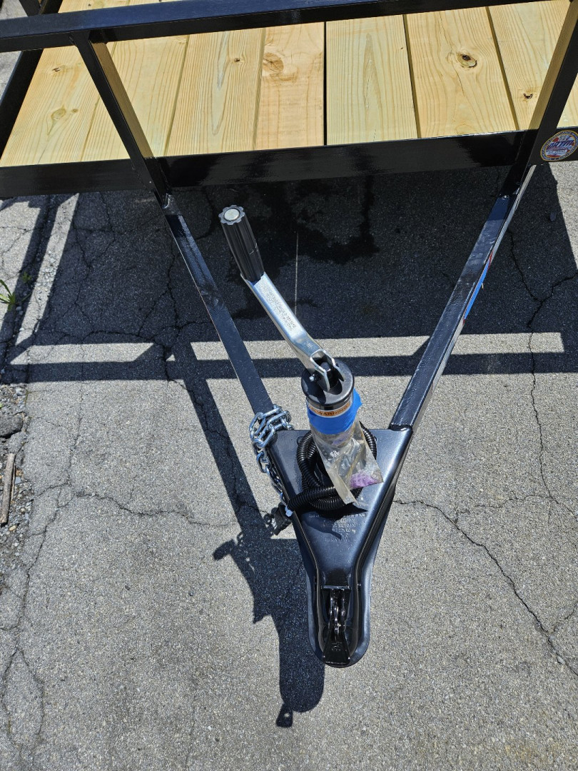 New Triple Crown Trailers 5' x 8' Landscape 3k Rated