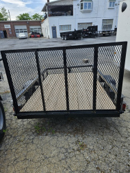 New Triple Crown Trailers 5' x 8' Landscape 3k Rated