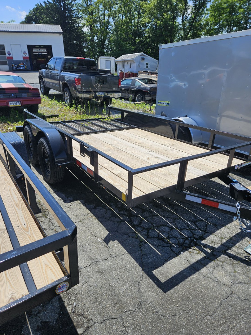 New Triple Crown Trailers 6.4' x 12' TANDEM AXLE 7K RATED