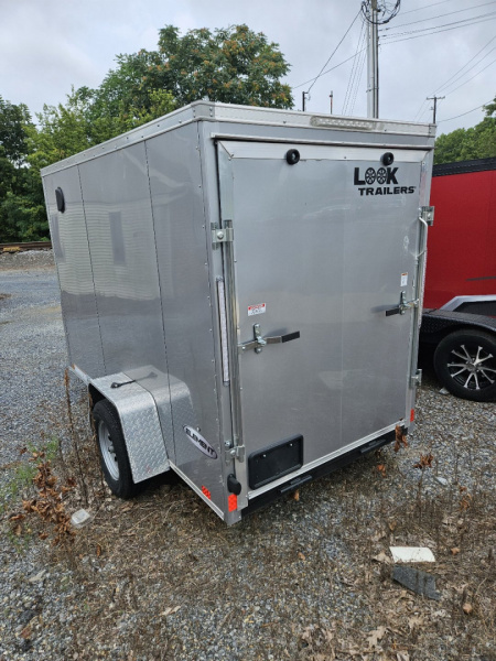New 2023 LOOK TRAILERS 2023 5 X 10 ST DELUXE 3K Cargo / Enclosed Trailers/MOTORCYCLE