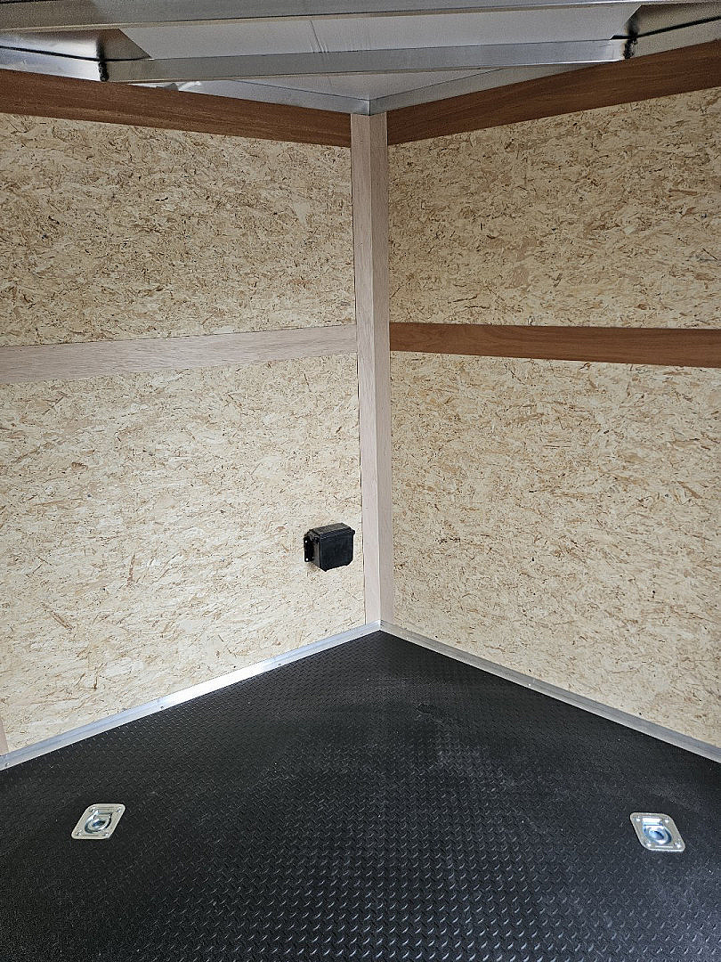 New 2024 Haulmark GRIZZLY ALX Cargo / Enclosed Trailer 8.5 X 24 ALUMINUM 10K RATED