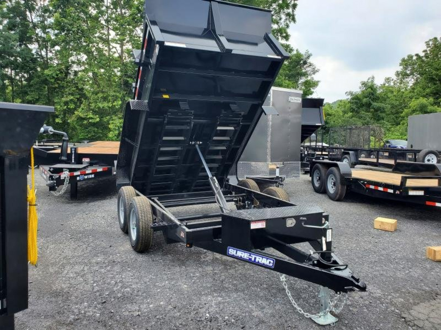 New 2023 Sure-Trac 6 x 10 SD Low Profile Dump Trailer  10K Single Ram