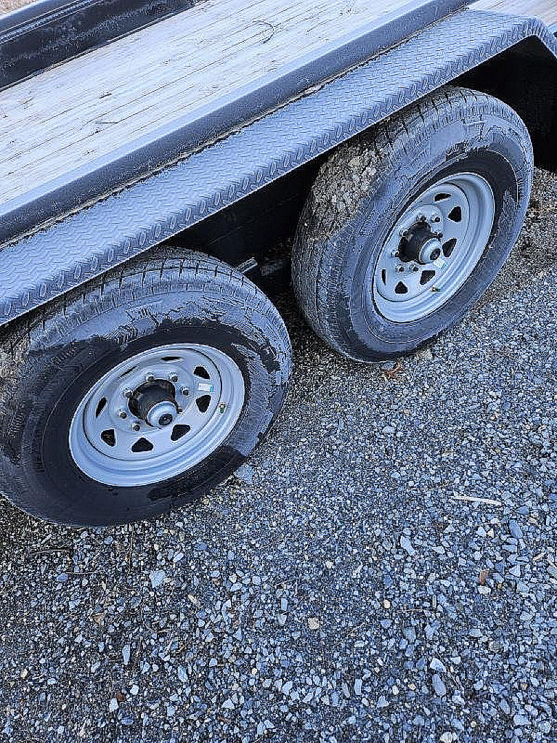 New 2023 Sure-Trac 7 x 22 (20+2) Equipment Trailer  14K