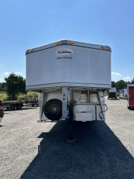 Used 2001 Sundowner Trailers 3H 8010 Sierra 720 Horse Trailer