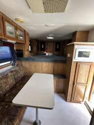 Used 2001 Sundowner Trailers 3H 8010 Sierra 720 Horse Trailer