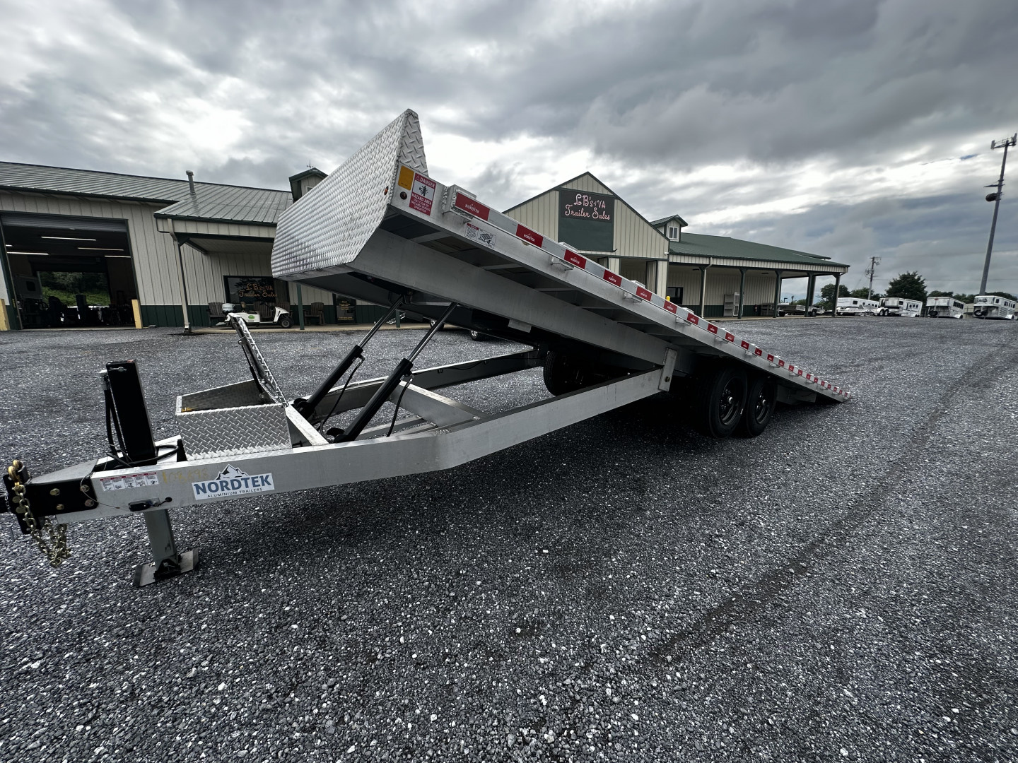 New 2026 Nordtek HD 102x24 DECKOVER TILT