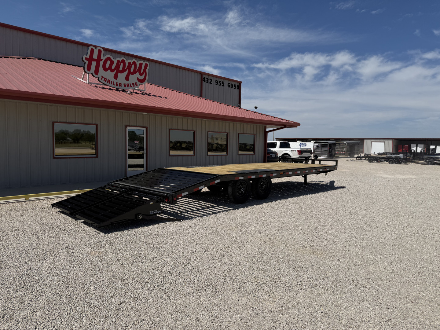 New 2026 PJ 102"x24' BP 8" I-Beam Deckover Trailer – F8