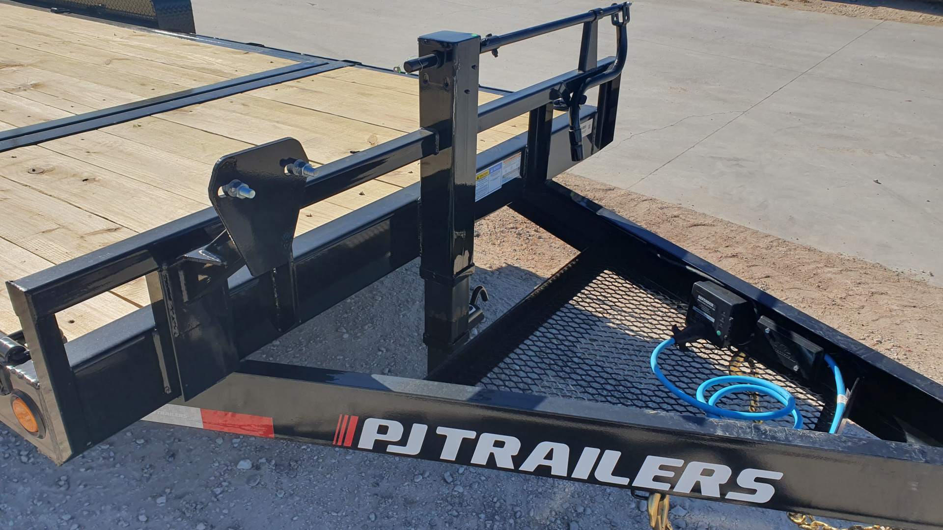 New 2026 PJ 83"x20' Equipment Tilt Trailer – T6