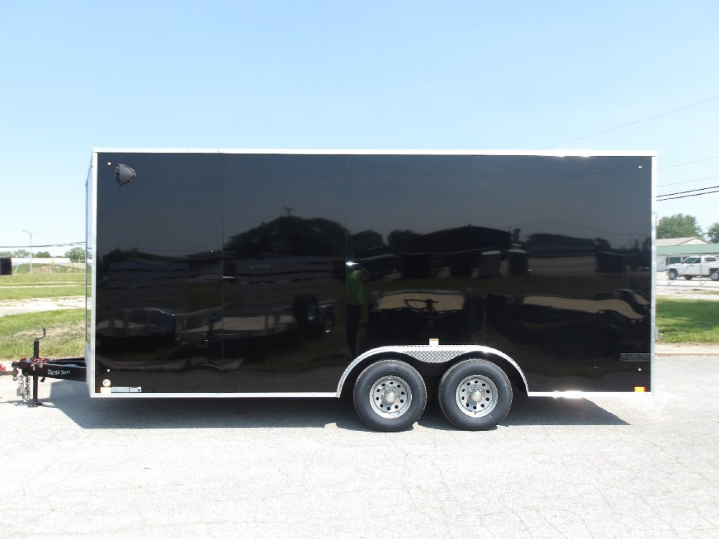 New 2026 Discovery Trailers DCHET8518TA3 Cargo / Enclosed Trailer