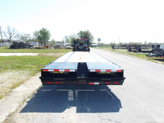 New 2025 Gatormade Trailers 30+5 Gooseneck 16K Flatbed Trailer