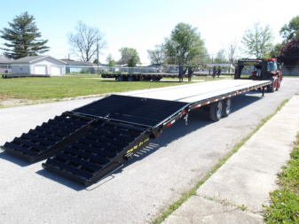 New 2025 Gatormade Trailers 35+5 Gooseneck 16K Flatbed Trailer