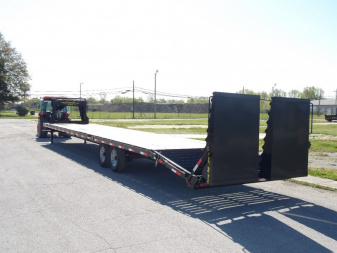 New 2025 Gatormade Trailers 35+5 Gooseneck 16K Flatbed Trailer