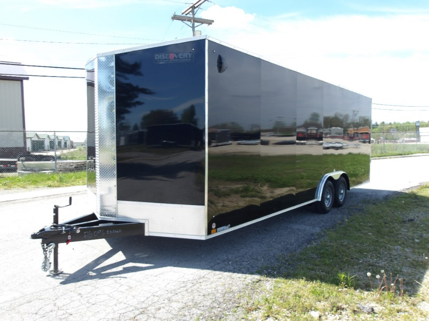 New 2026 Discovery Trailers DCHET8.524TA3 Cargo / Enclosed Trailer