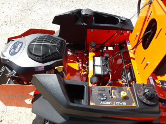 New 2025 Bad Boy BMZ42KT722 - Rambler 42" Kohler KT722 Lawn Mowers