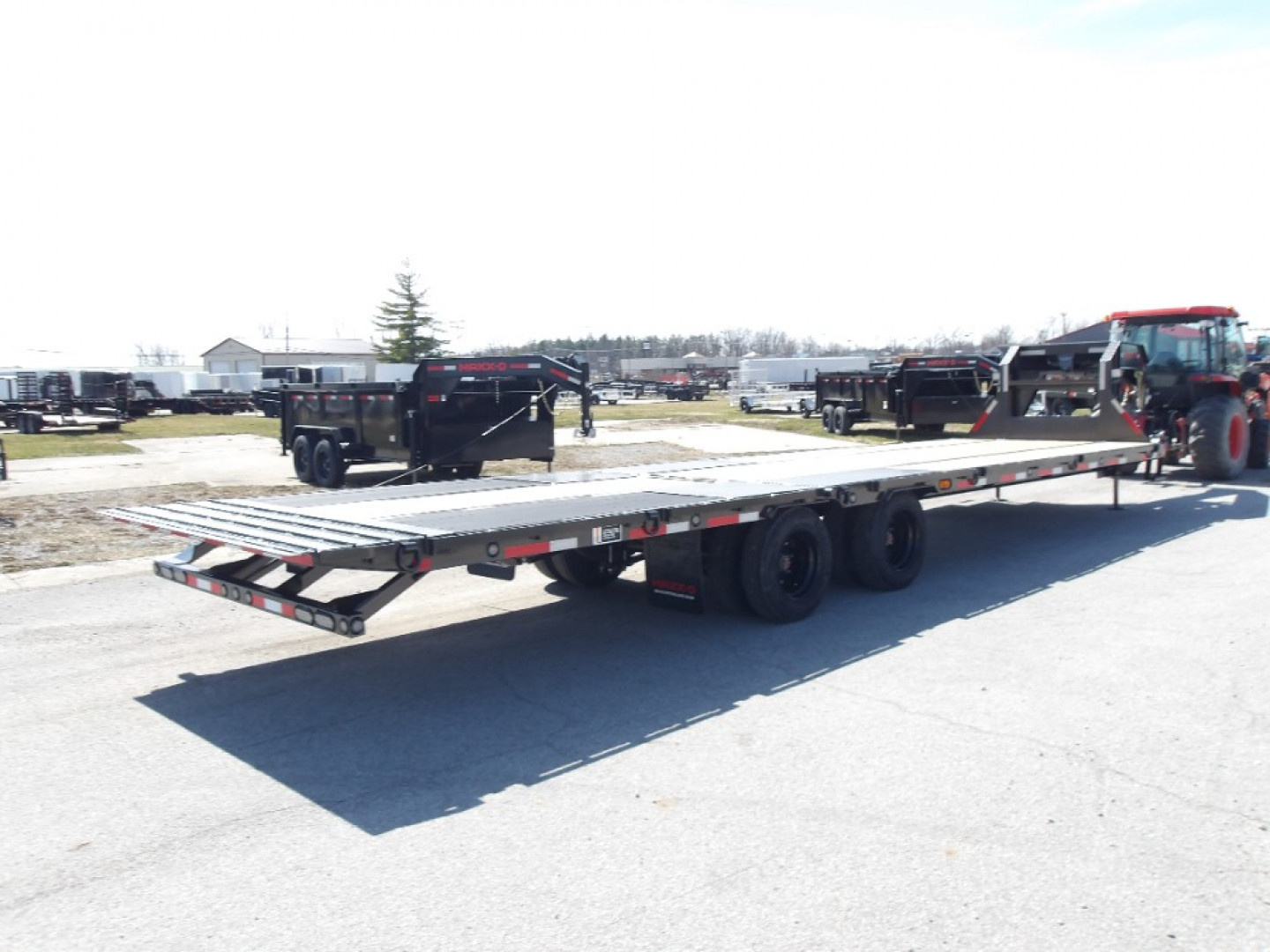 New 2025 MAXXD YDB10232 Flatbed Trailer