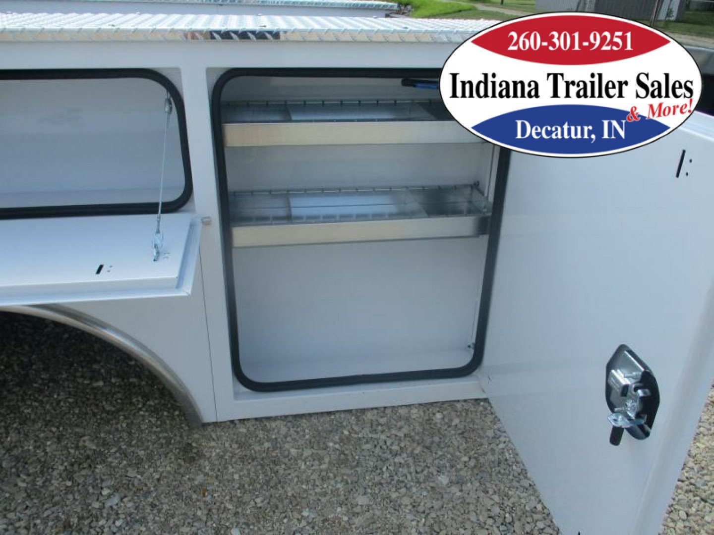 New CM Truck Beds CBG 98/78VVSSG2M Truck Bed