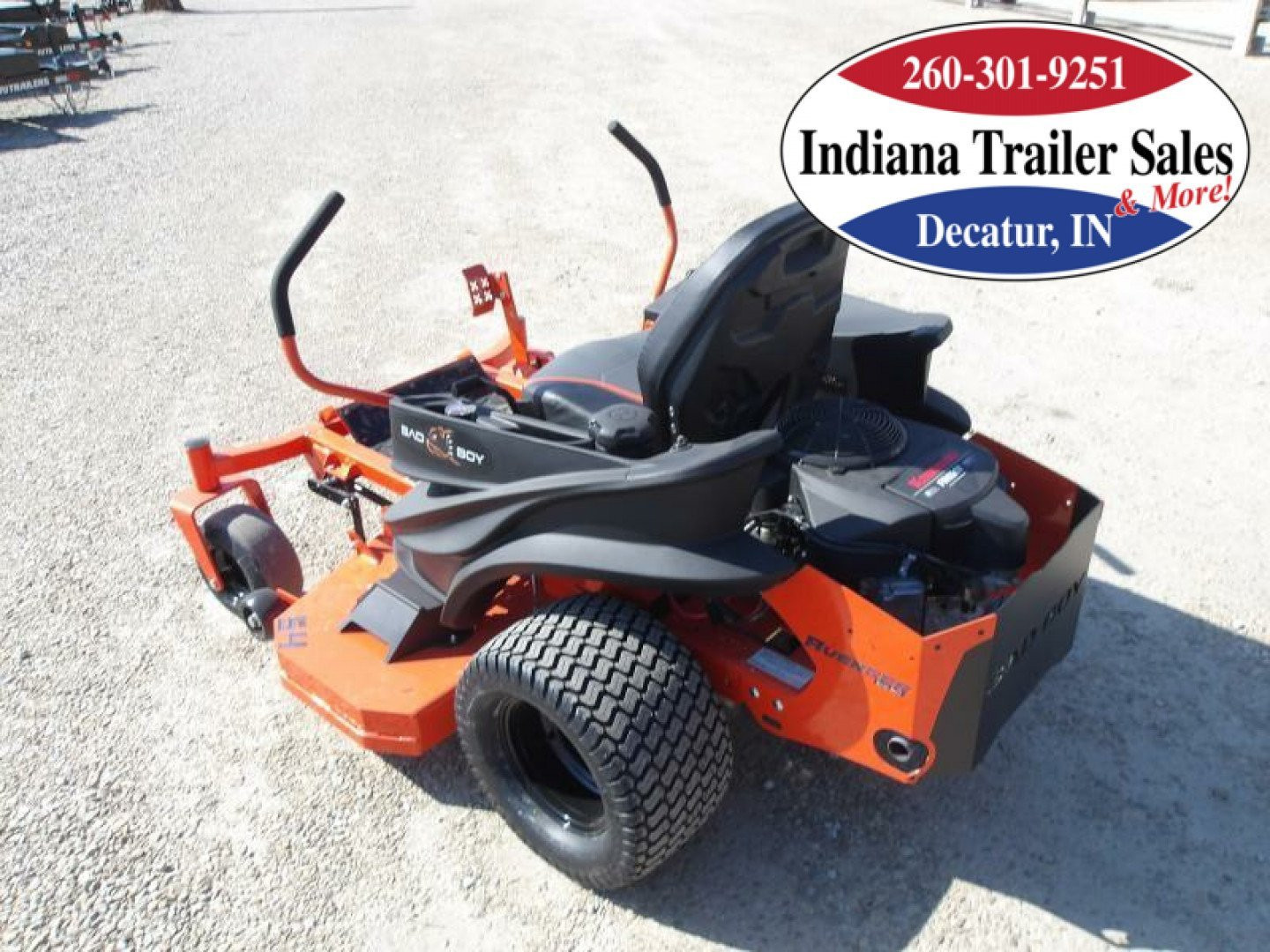 New Bad Boy ZT AVENGER BAZ60FR691 Lawn Mowers