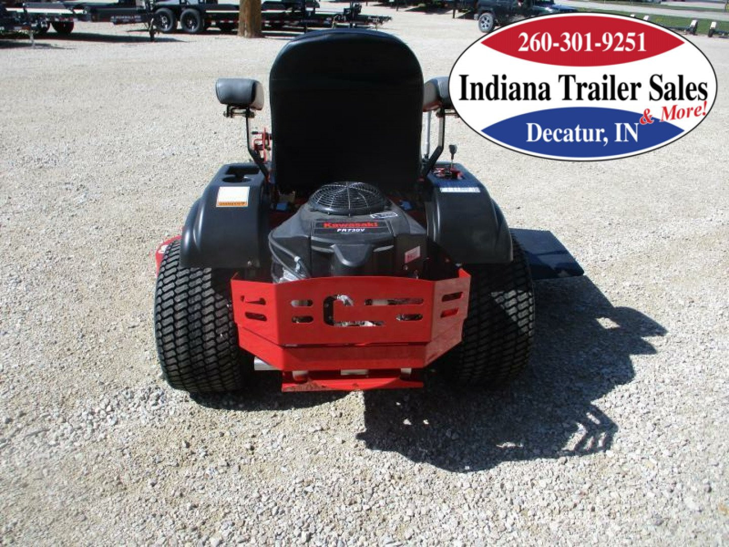 New Country Clipper 2460KAJ-C315 XLT Lawn Mowers