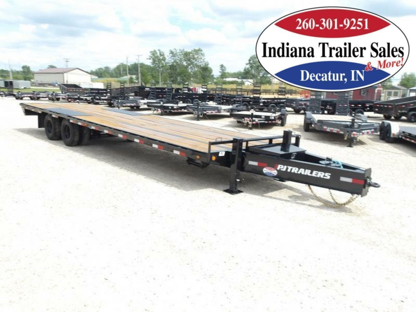 New 2025 PJ Trailers 102x30 PL302 Deckover Trailer