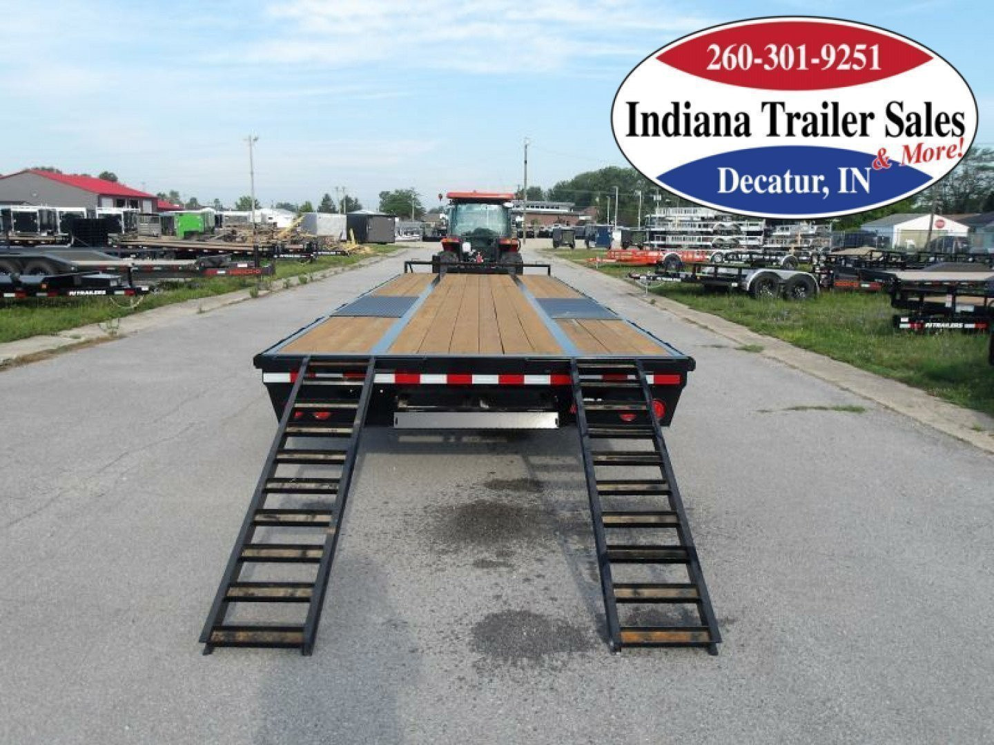 New 2025 PJ Trailers 102x30 PL302 Deckover Trailer