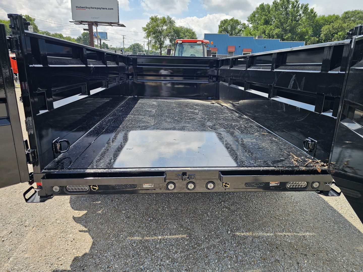 New 2025 BRAND NEW LOAD TRAIL 83" x 14' 36" SIDES Tandem Axle Dump Low-Pro Dump TRAILER Dump Trailer