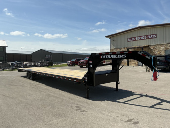 2026 PJ 102"x40' GN Low-Pro Flatbed w/ Singles - LS