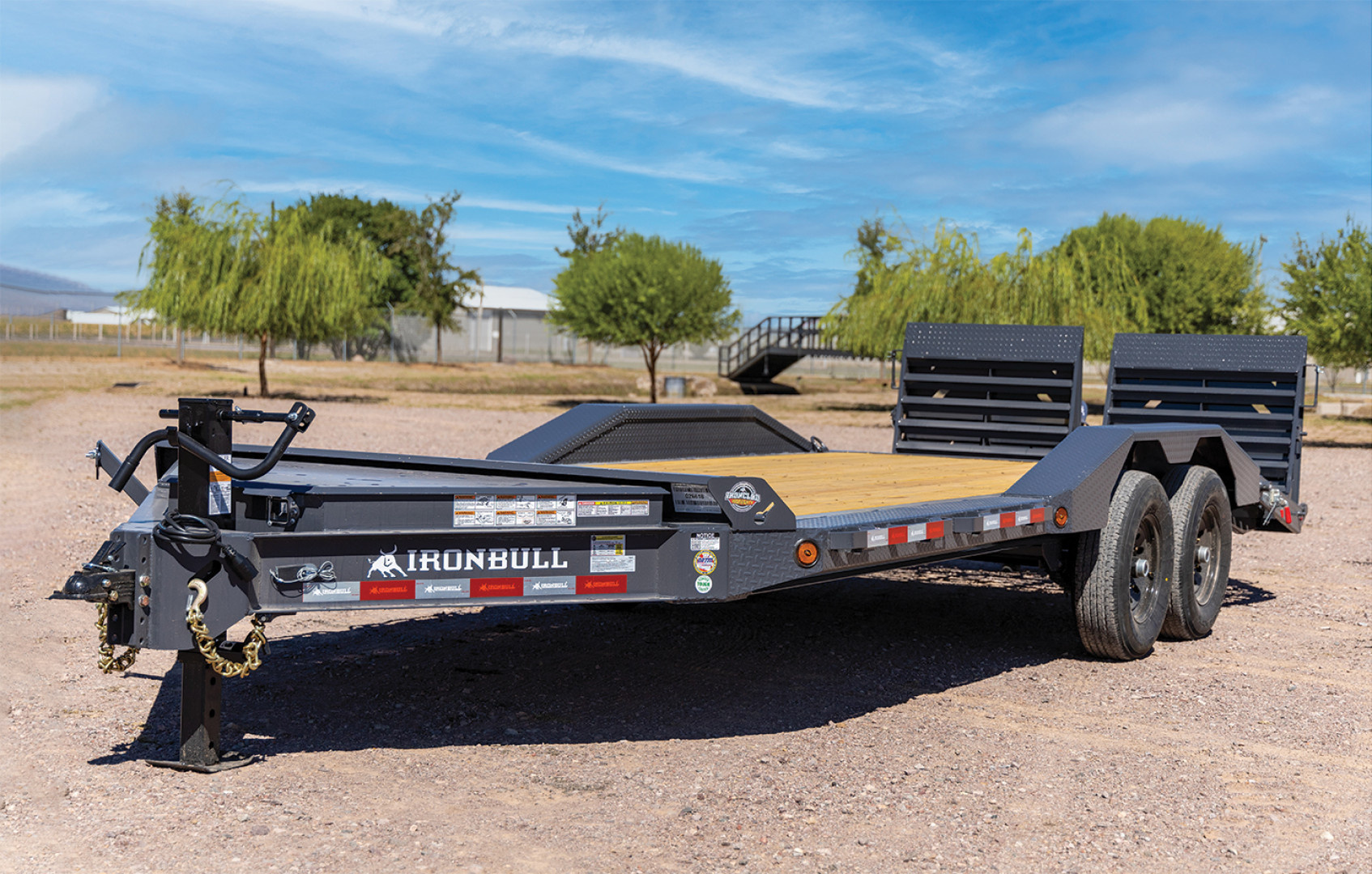 New Iron Bull 102X22 DRIVE OVER FENDER EQUIPMENT TRAILER 3' DOVE RAMPAGE RAMPS Equipment Trailer
