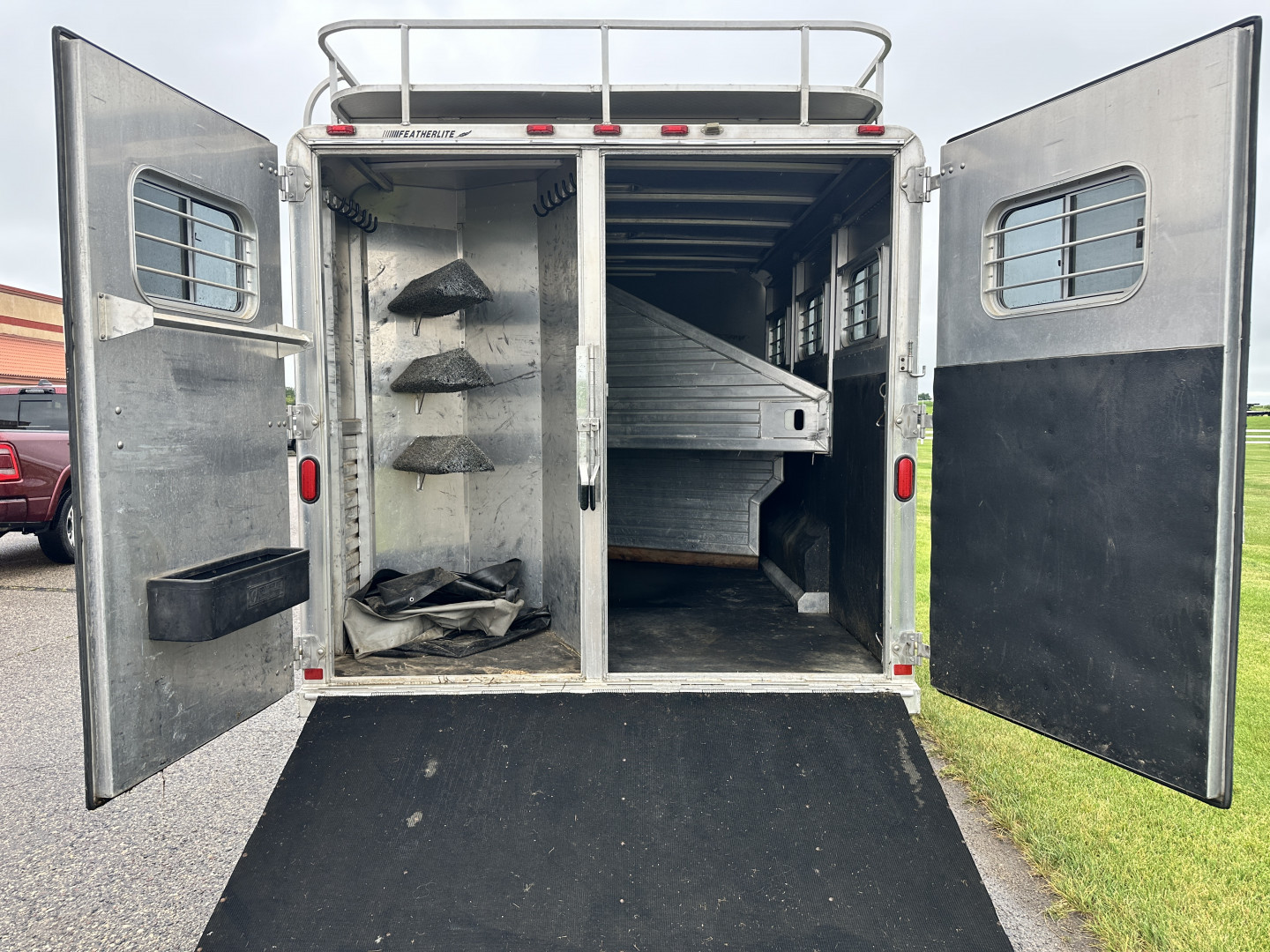 Used 1997 Featherlite Trailers 3H 10' LQ Horse Trailer
