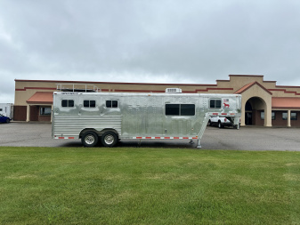 Used 1997 Featherlite Trailers 3H 10' LQ Horse Trailer
