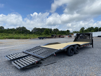 New 2026 MAXXD Gooseneck Trailer | 102" x 26' 18K GVWR