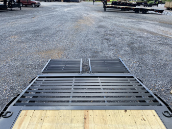 New 2026 MAXXD Gooseneck Trailer | 102" x 26' 18K GVWR