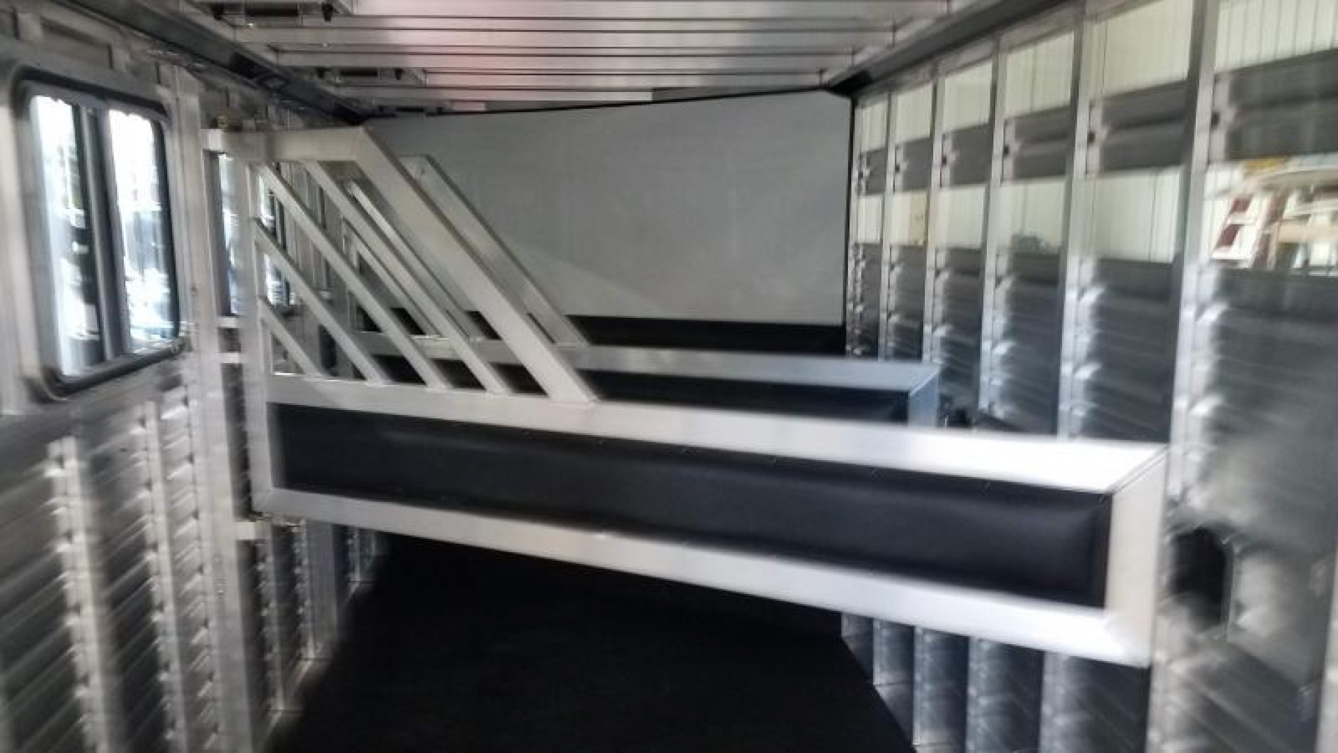 New 2023 Frontier Trailers COLT SERIES COMBO/SLANT 3 HORSE