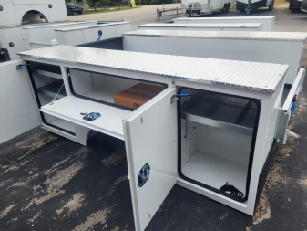 New 2024 CM Truck Beds CMG 110/94VVSSG2M